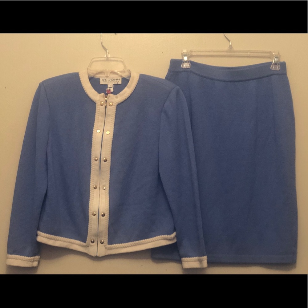 St. John Collection Winter Blue Knit 2 Piece Suit